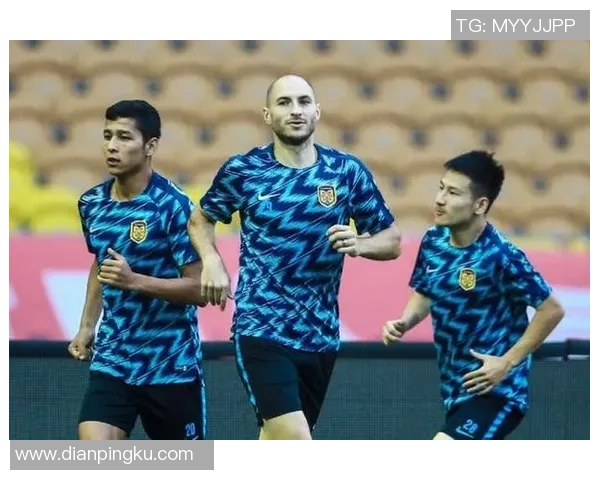 南京足球队心理素质引发热议球迷对球队表现的看法与期待